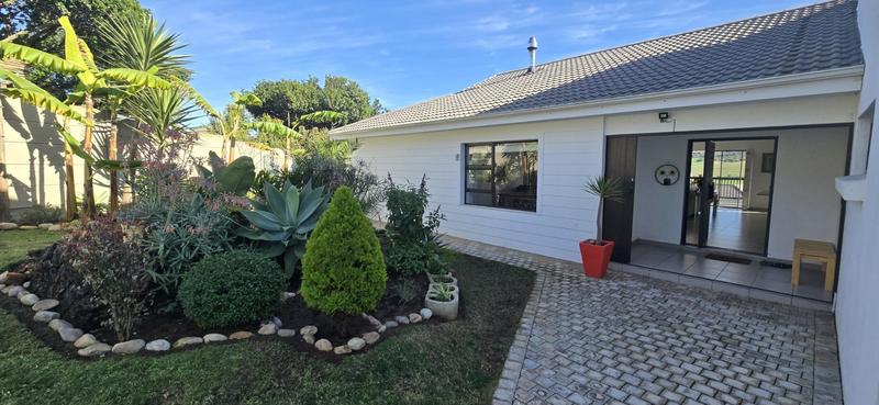 4 Bedroom Property for Sale in Tergniet Western Cape